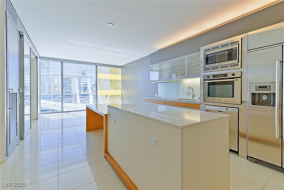3726 Las Vegas Boulevard 504