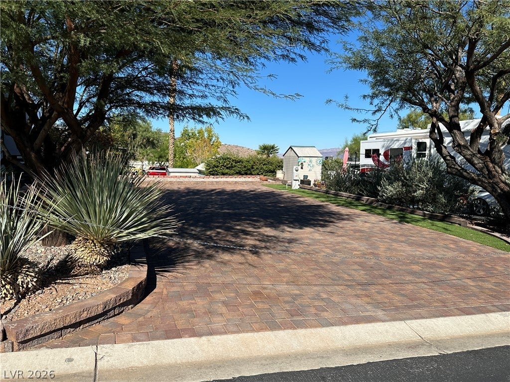 843 Pelican Way