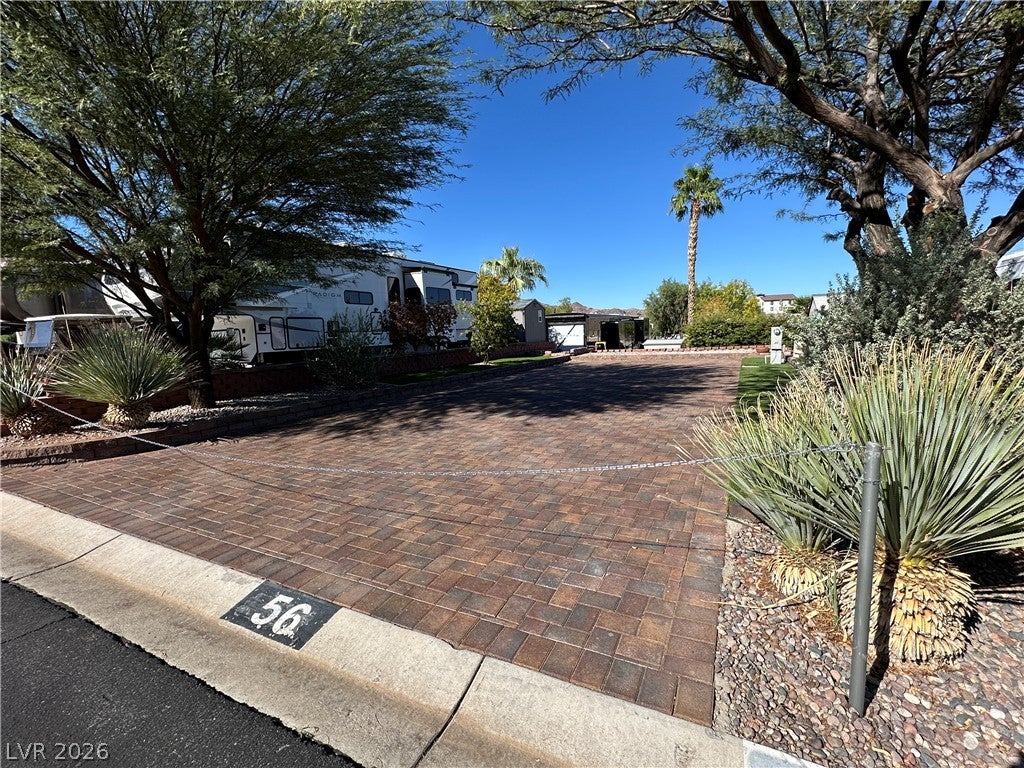 843 Pelican Way