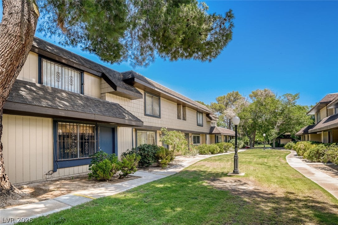 6227 Meadow Vista Lane