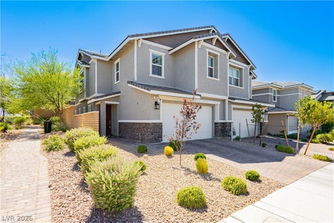 Townhouse For Sale - 749 Cottonwood Hill Place<br/> Henderson, NV 89011