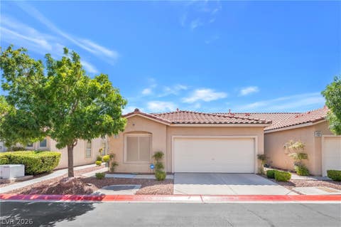Townhouse For Rent - 3404 Wexford Lane #101<br/> Clark County, Las Vegas, NV 89129