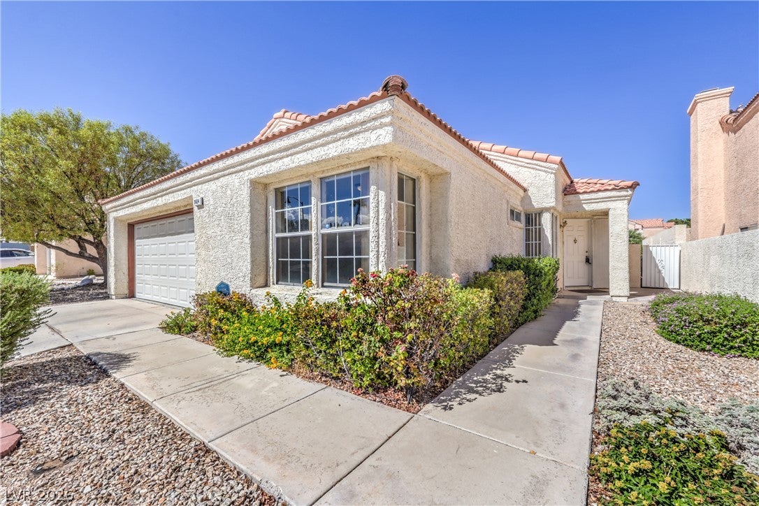 9824 Russett Wood Circle