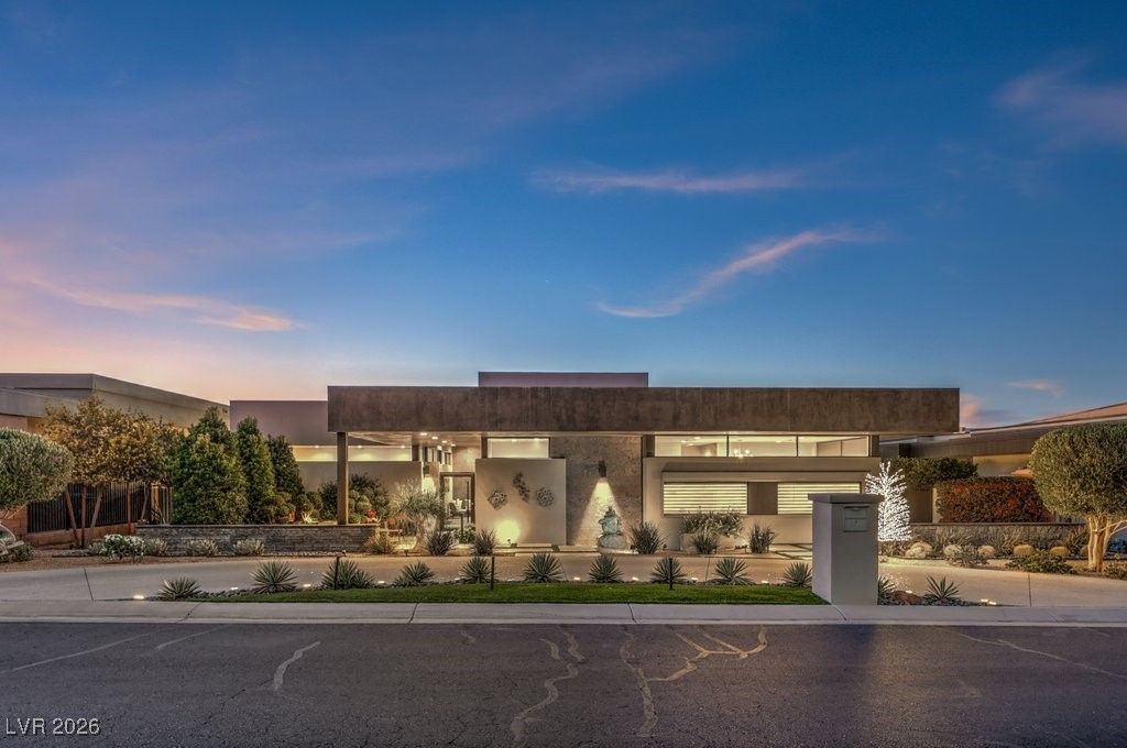 Photo of 671 Scenic Rim Drive, Henderson, NV 89012 (MLS # 2747624)