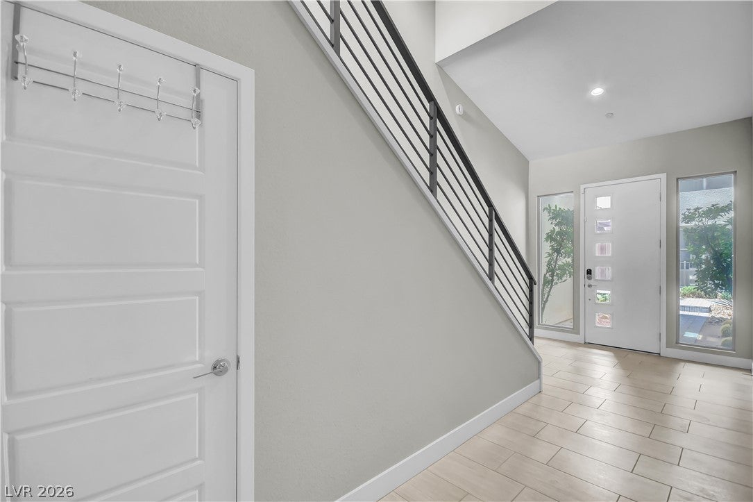 1253 Cloud Tower Street 102