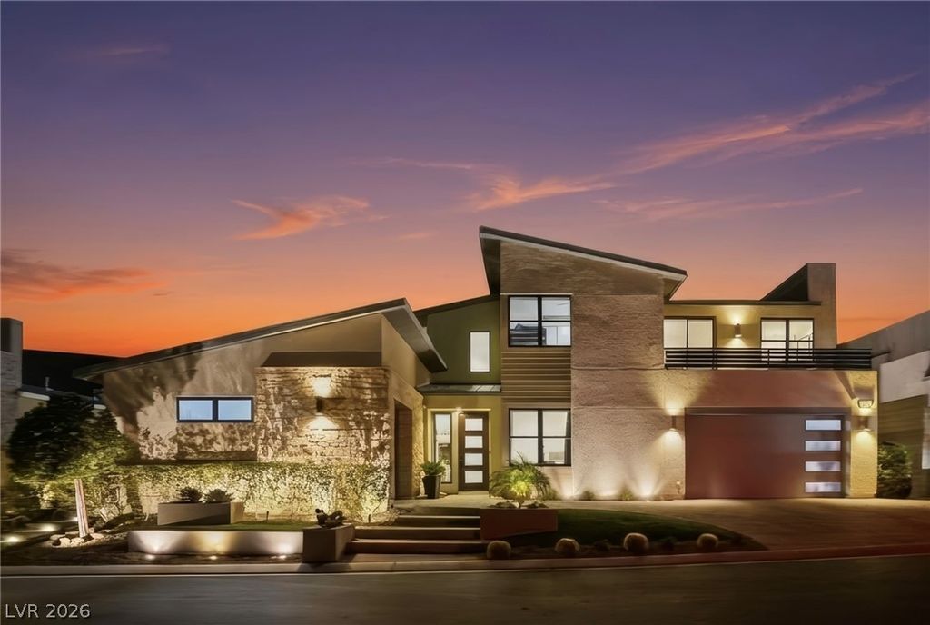 Photo of 2211 Overlook Canyon Lane, Henderson, NV 89052 (MLS # 2754471)