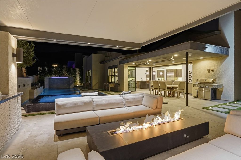 Photo of 2211 Overlook Canyon Lane, Henderson, NV 89052 (MLS # 2754471)