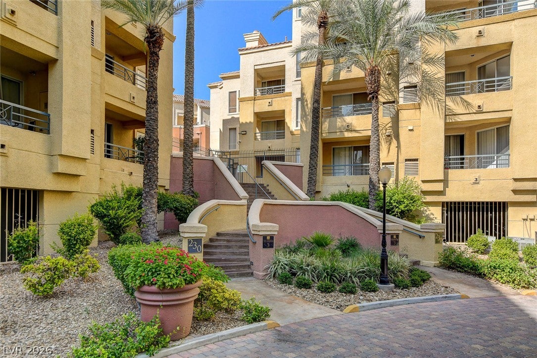 230 E Flamingo Road 333