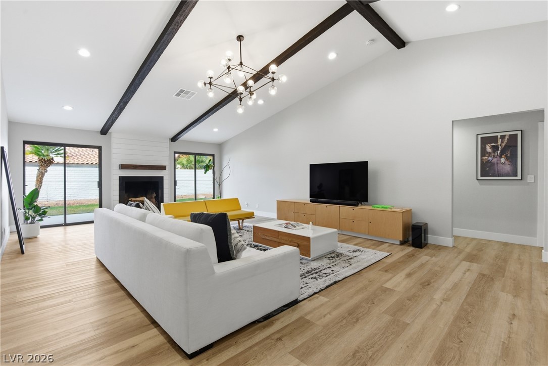 3104 Calle De El Cortez