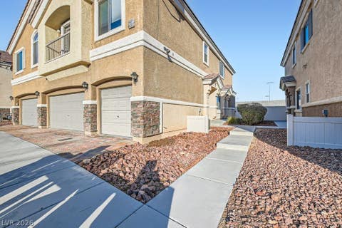 Townhouse For Sale - 6637 Lookout Lodge Lane #1<br/> North Las Vegas, NV 89084