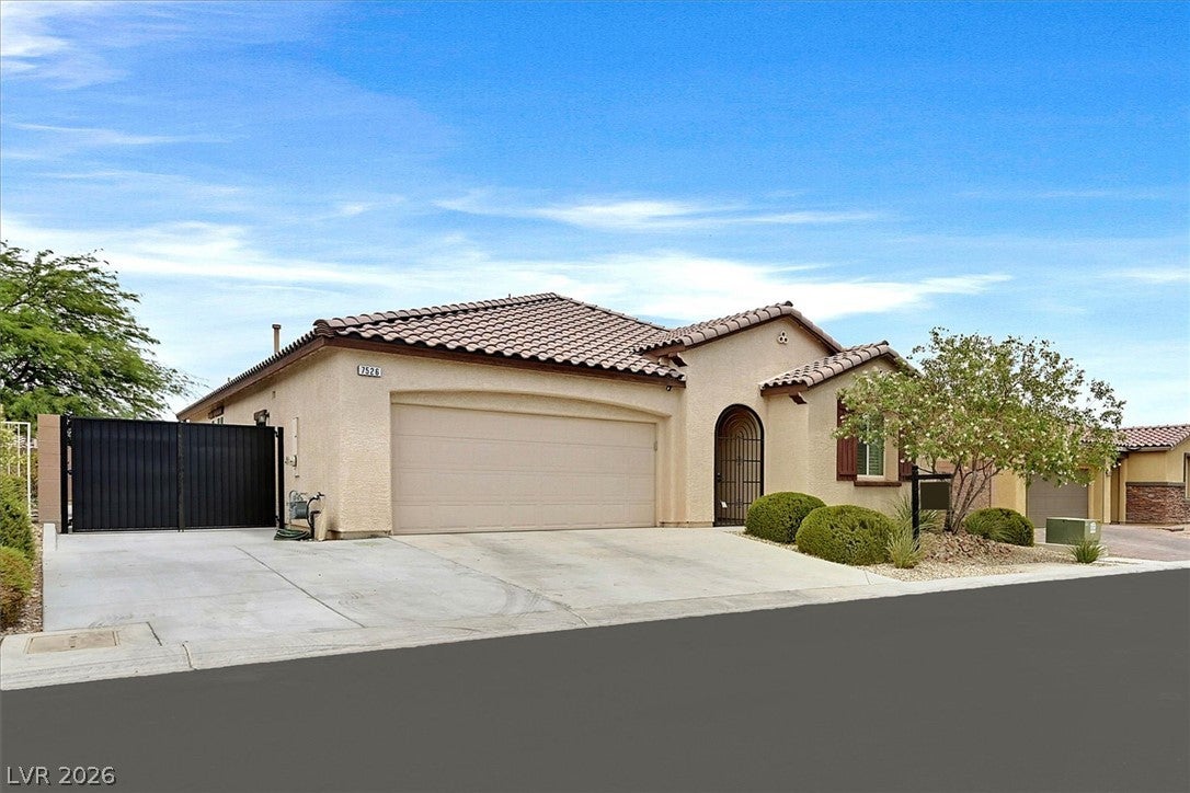 7526 Campbell Ranch Avenue