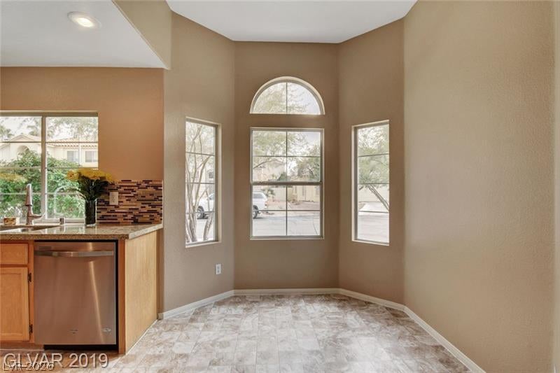 2647 Ridgewater Circle