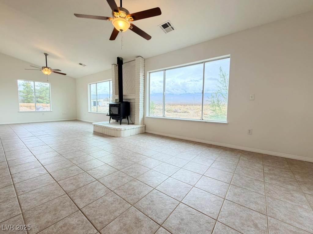 410 E Bluebird Avenue