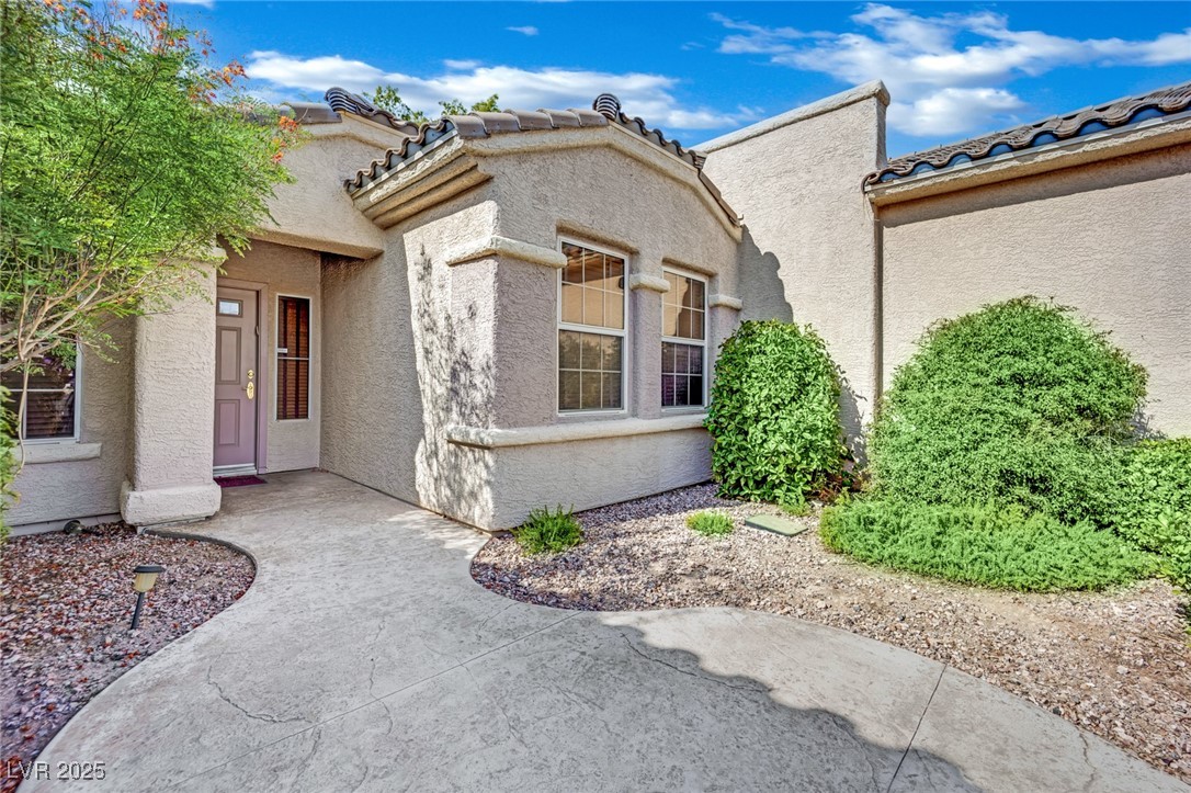 Properties 2 1939 Pearl City Court