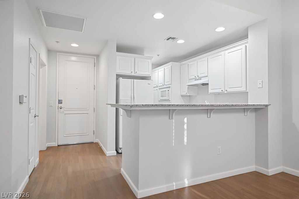 47 E Agate Avenue 301