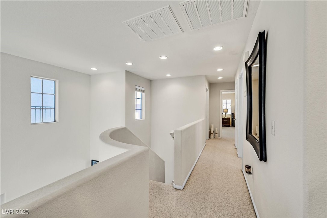 Las Vegas, Nevada 89183, United States, 2 Bedrooms Bedrooms, ,3 BathroomsBathrooms,Residential,Active,195935