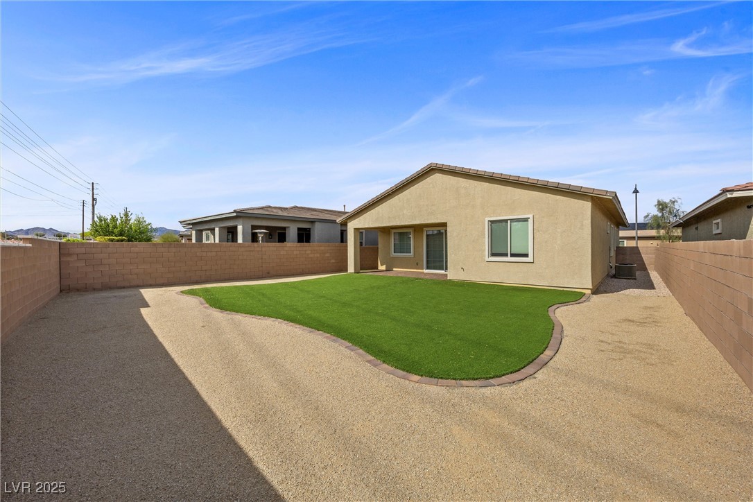 732 Rosewater Drive, Henderson, Nevada image 36