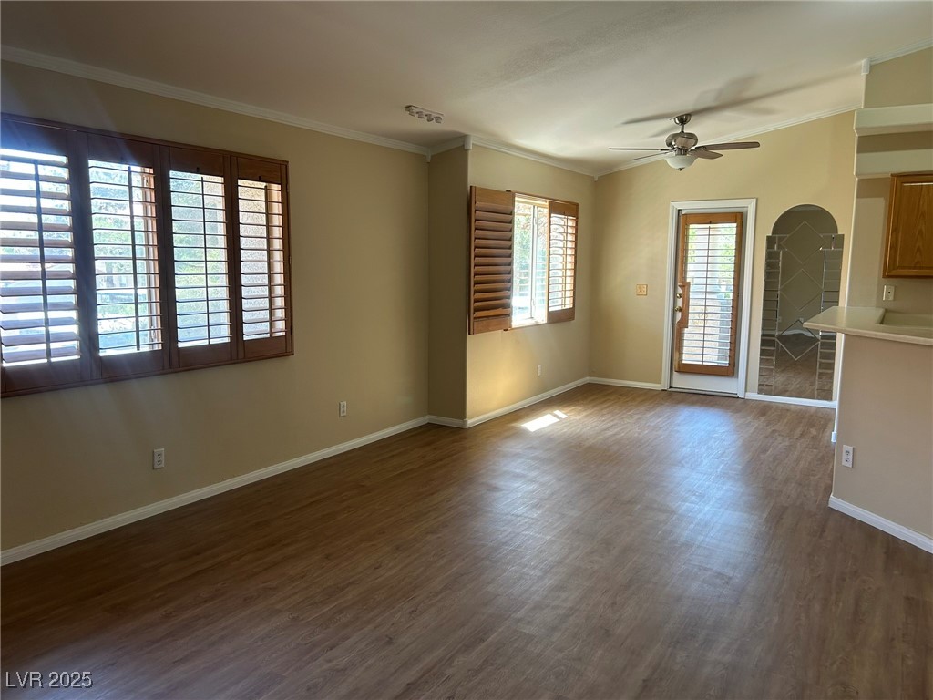 340 Manti Place, Henderson, Nevada image 2