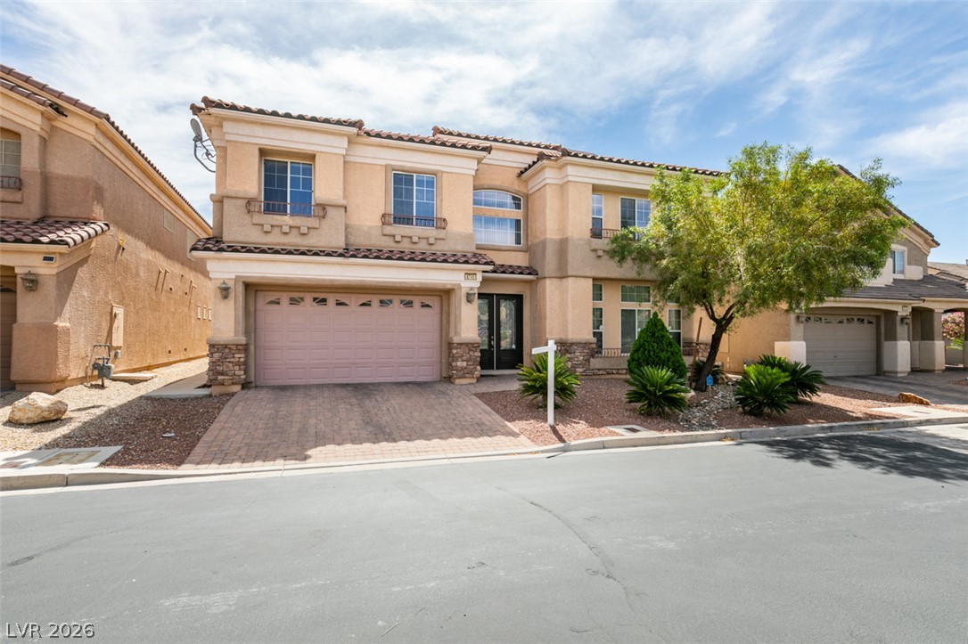 6740 Yellow Hair Street