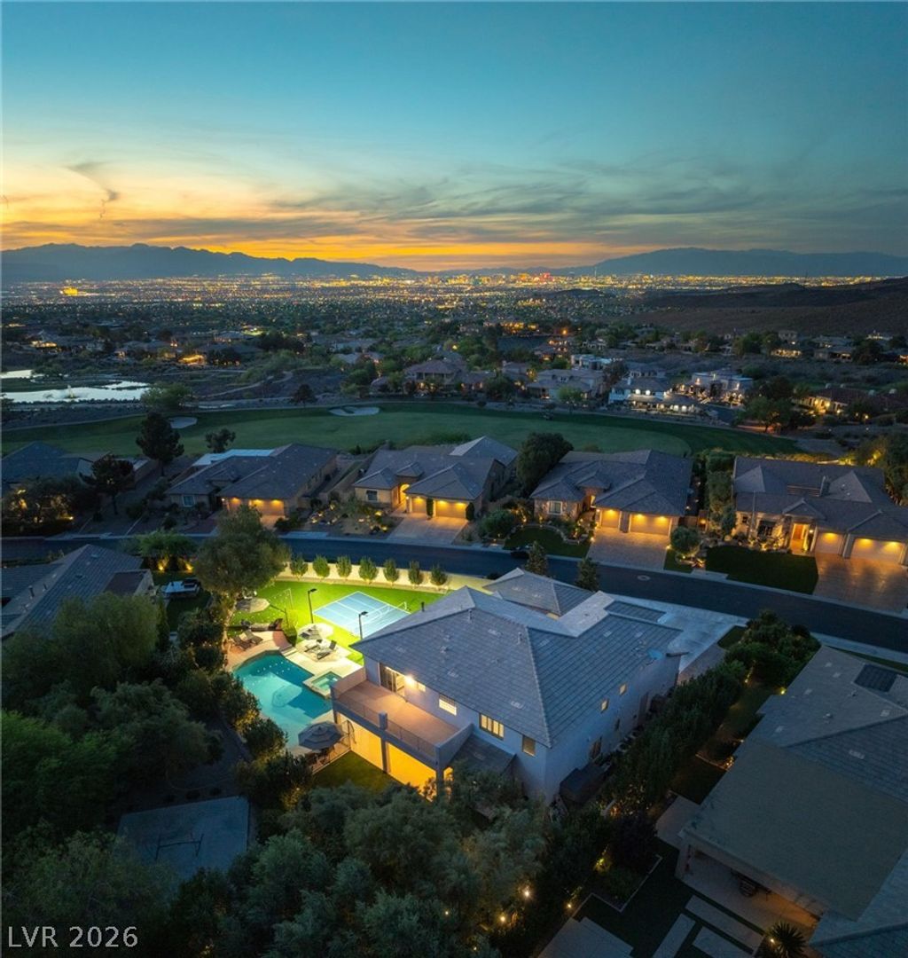 Photo of 25 Kittansett Loop, Henderson, NV 89052 (MLS # 2775263)