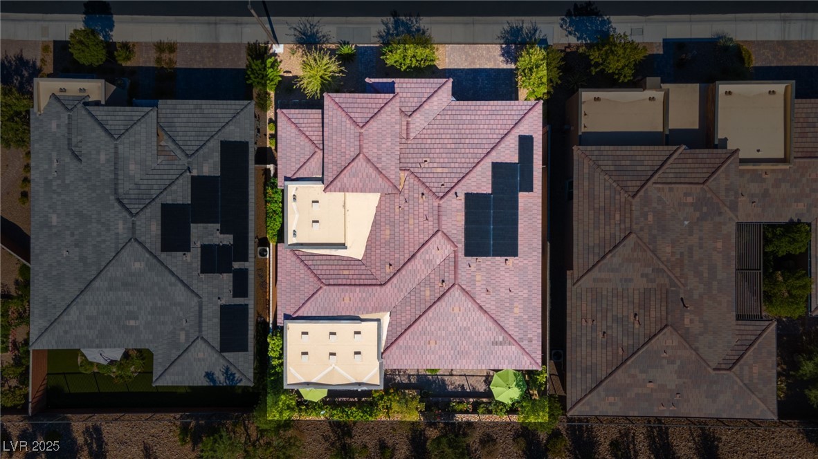 6673 Titanium Crest Street