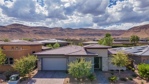 6673 Titanium Crest Street Las Vegas NV 89148