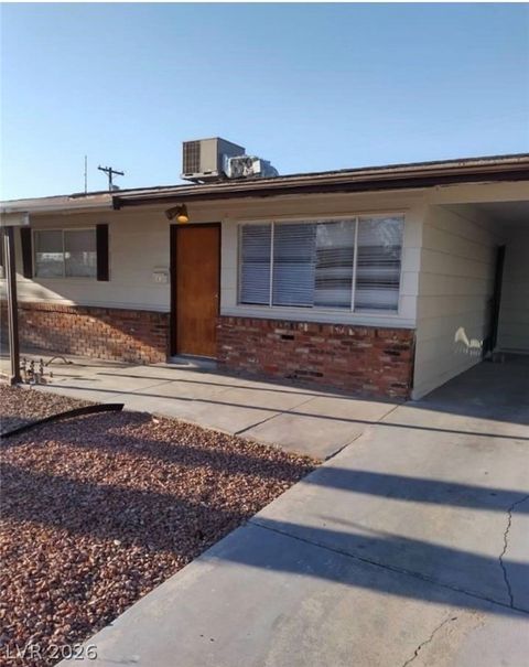 Photo of 3013 Piedmont Avenue, Las Vegas, NV 89102 (MLS # 2756042)