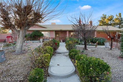 Photo of 4300 Thom Boulevard, Las Vegas, NV 89130 (MLS # 2779374)