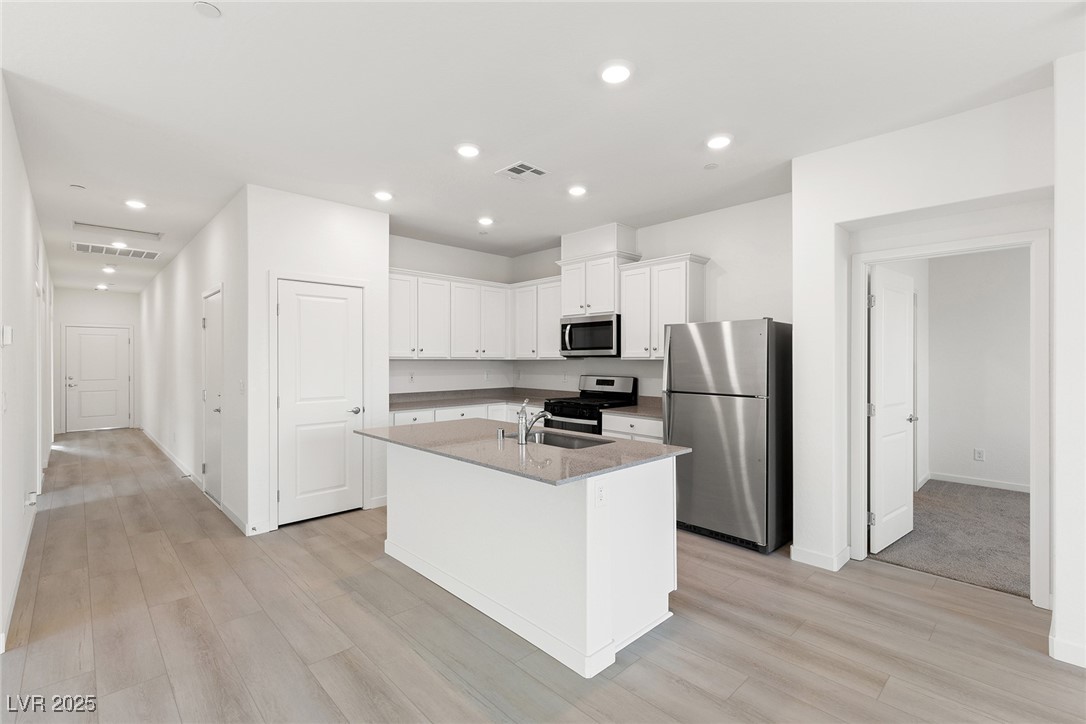 6743 Lotus Vista Court, Las Vegas, Nevada image 4