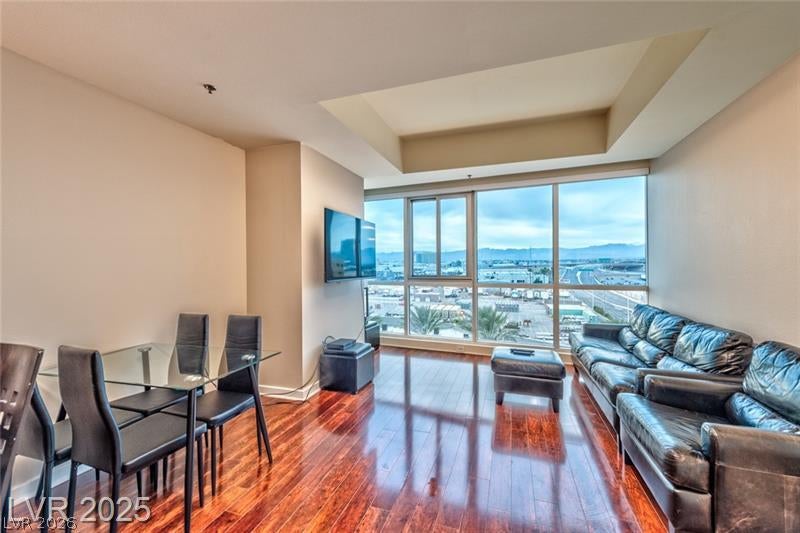 4525 Dean Martin Drive 604