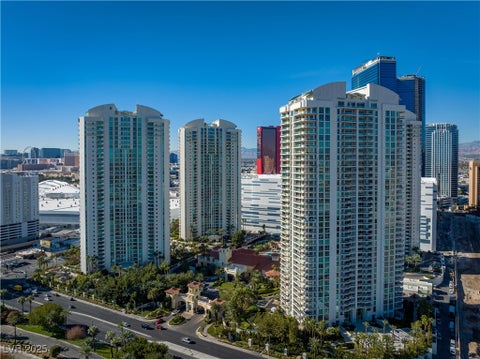 Photo of 2857 Paradise Road #1805, Las Vegas, NV 89109 (MLS # 2658337)