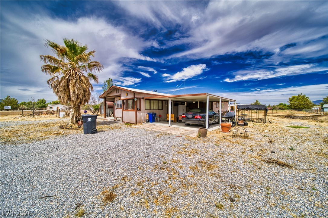 1610 W Vondell Drive