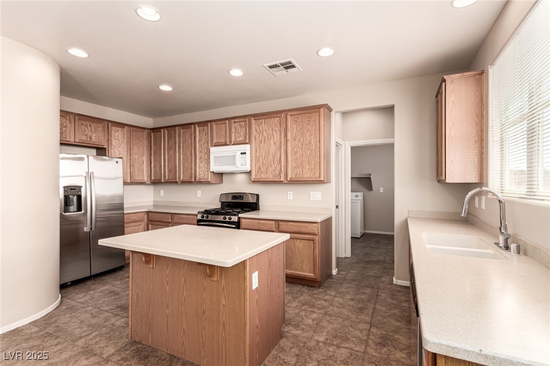 2521 Cattrack Avenue, North Las Vegas, Nevada image 9
