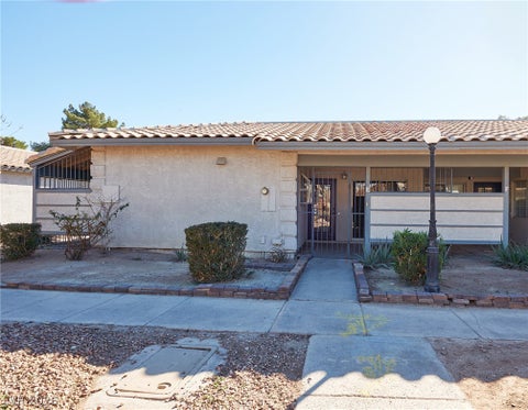Townhouse For Sale - 213 N Lamb Boulevard #E<br/> Las Vegas, NV 89110