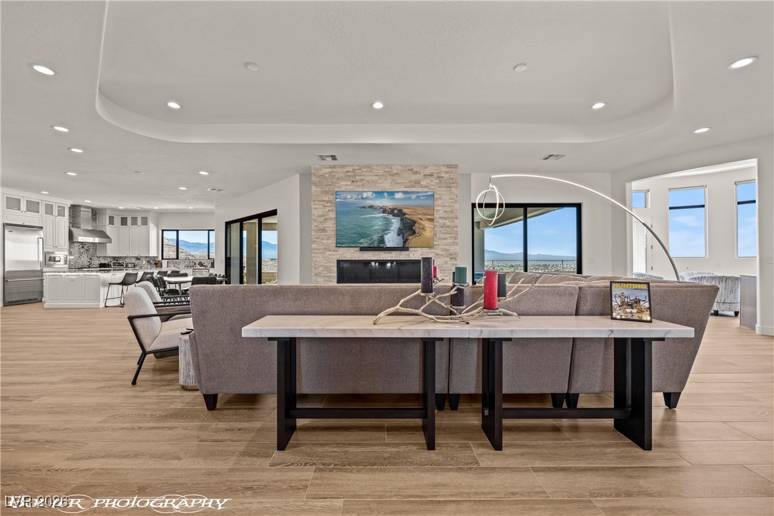 1464 Sanctuary Ridge