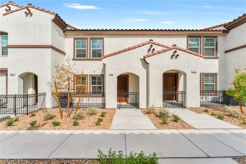 Photo of 913 Rosy Starling Street, Henderson, NV 89011 (MLS # 2829128)