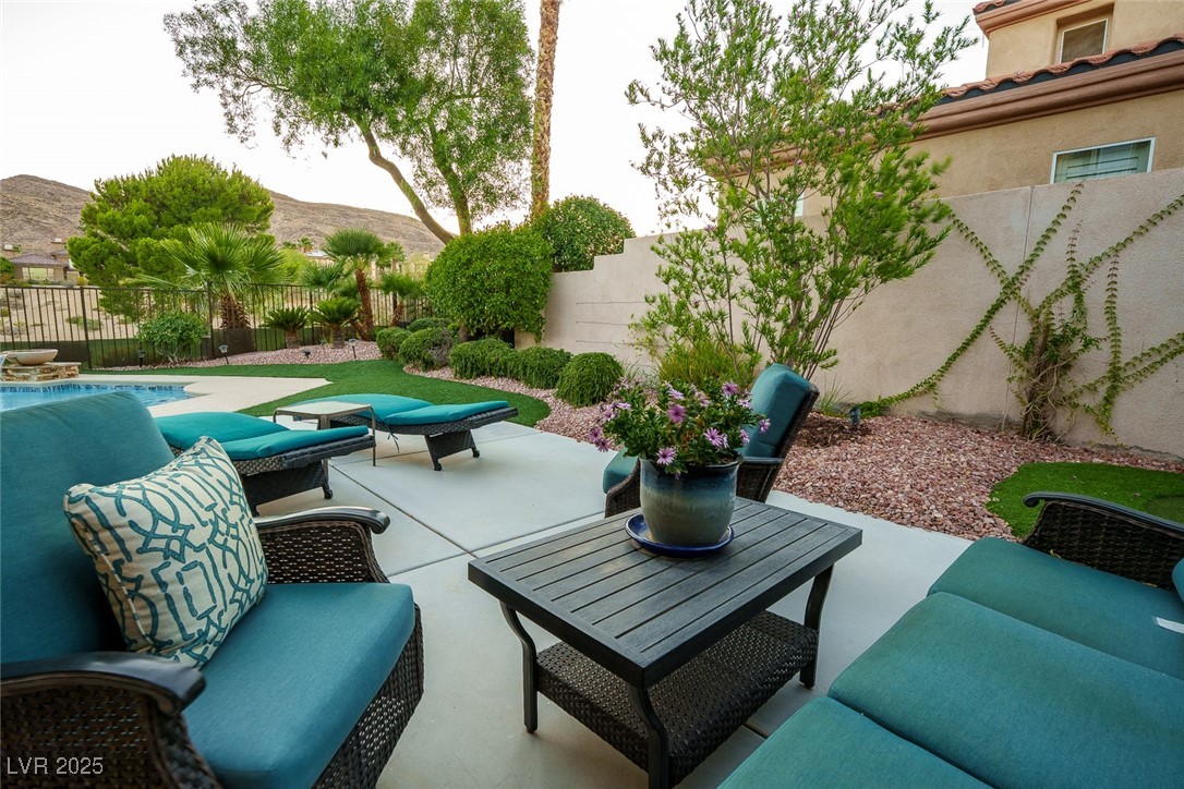 2837 Turtle Head Peak Drive