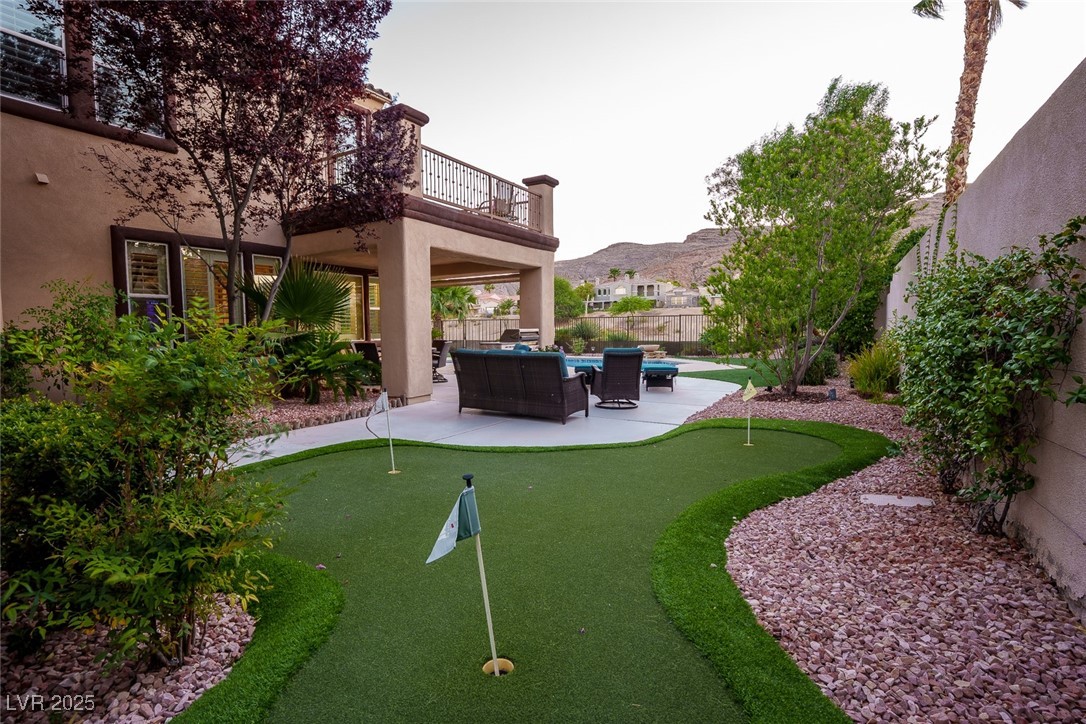 2837 Turtle Head Peak Drive