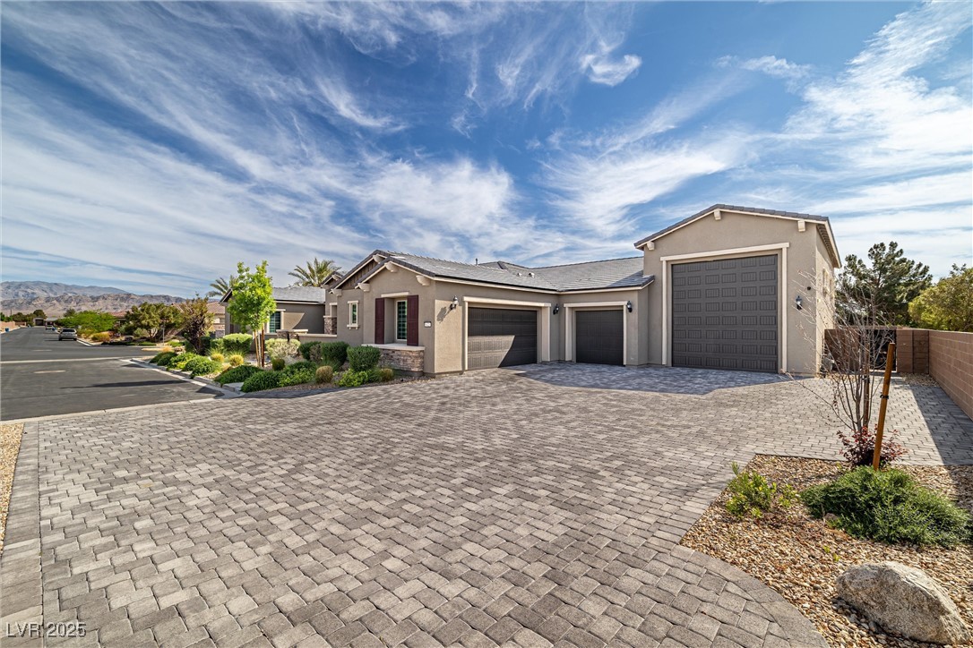 8420 Black Brush Lane