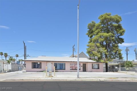 Photo of 1808 Weldon Place, Las Vegas, NV 89104 (MLS # 2704791)