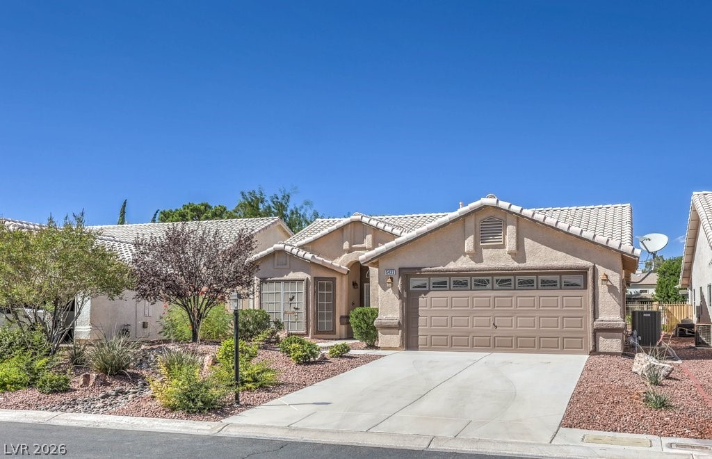 5433 HONEY MESQUITE Lane