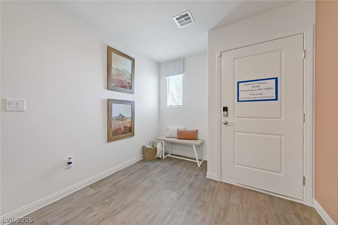 2862 Coral Cascade Court