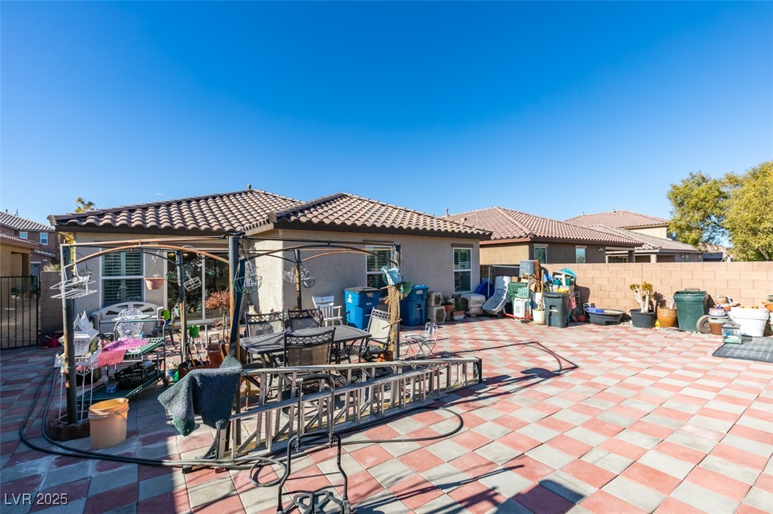 Las Vegas, Nevada 89113, United States, 3 Bedrooms Bedrooms, ,2 BathroomsBathrooms,Residential,Active,21003