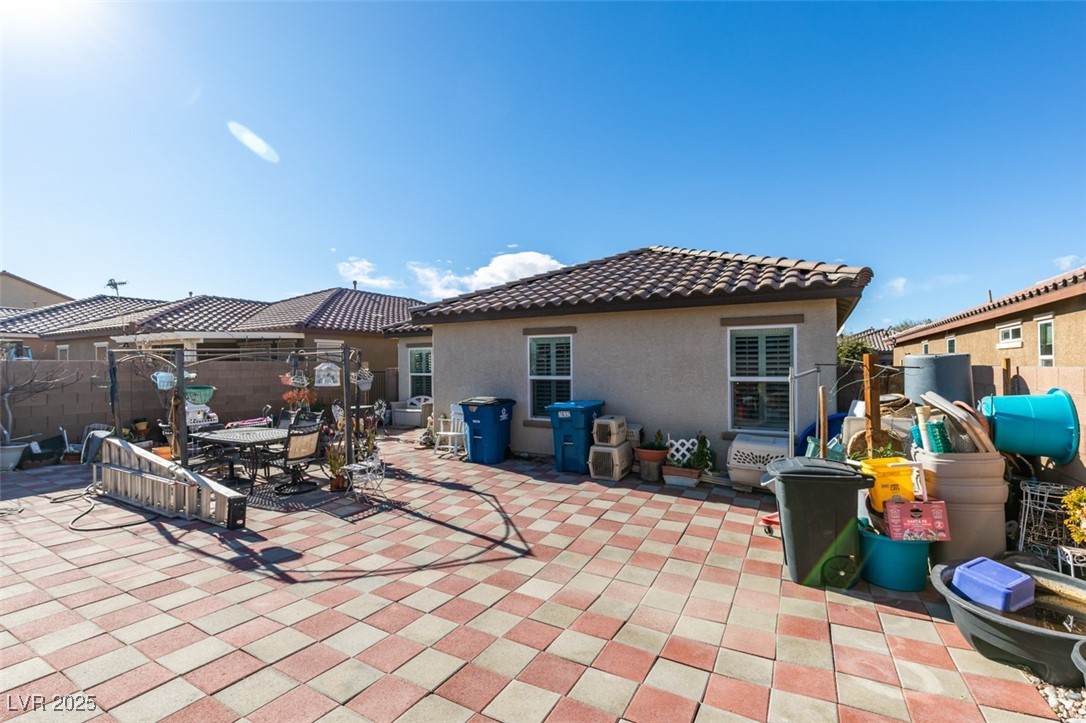 Las Vegas, Nevada 89113, United States, 3 Bedrooms Bedrooms, ,2 BathroomsBathrooms,Residential,Active,21003