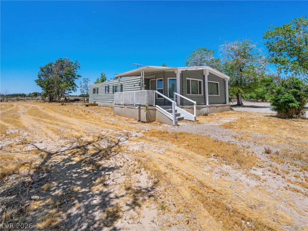420 E Quartz Avenue