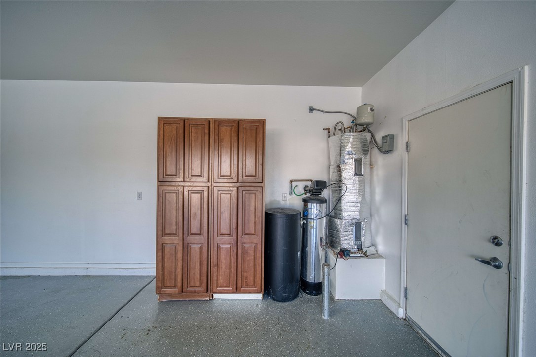 Pahrump, Nevada 89061, United States, 3 Bedrooms Bedrooms, ,2 BathroomsBathrooms,Residential,Active,240615