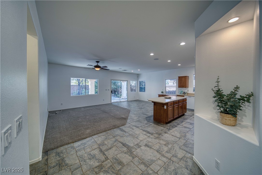 Pahrump, Nevada 89061, United States, 3 Bedrooms Bedrooms, ,2 BathroomsBathrooms,Residential,Active,240615