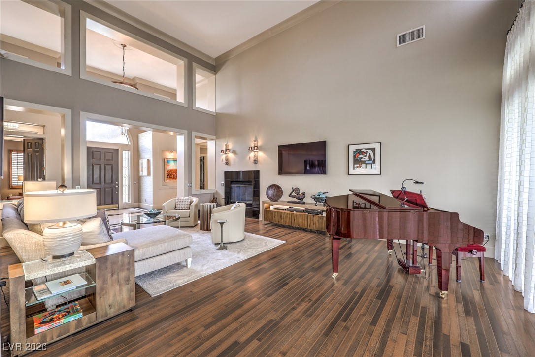 33 Plum Hollow Drive