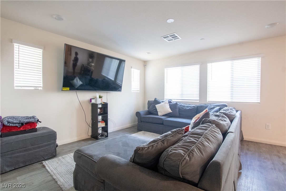 2678 Weathered Copper Avenue, North Las Vegas, Nevada image 5