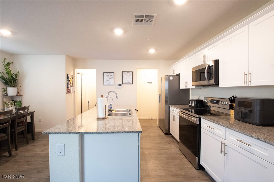 2678 Weathered Copper Avenue, North Las Vegas, Nevada image 1